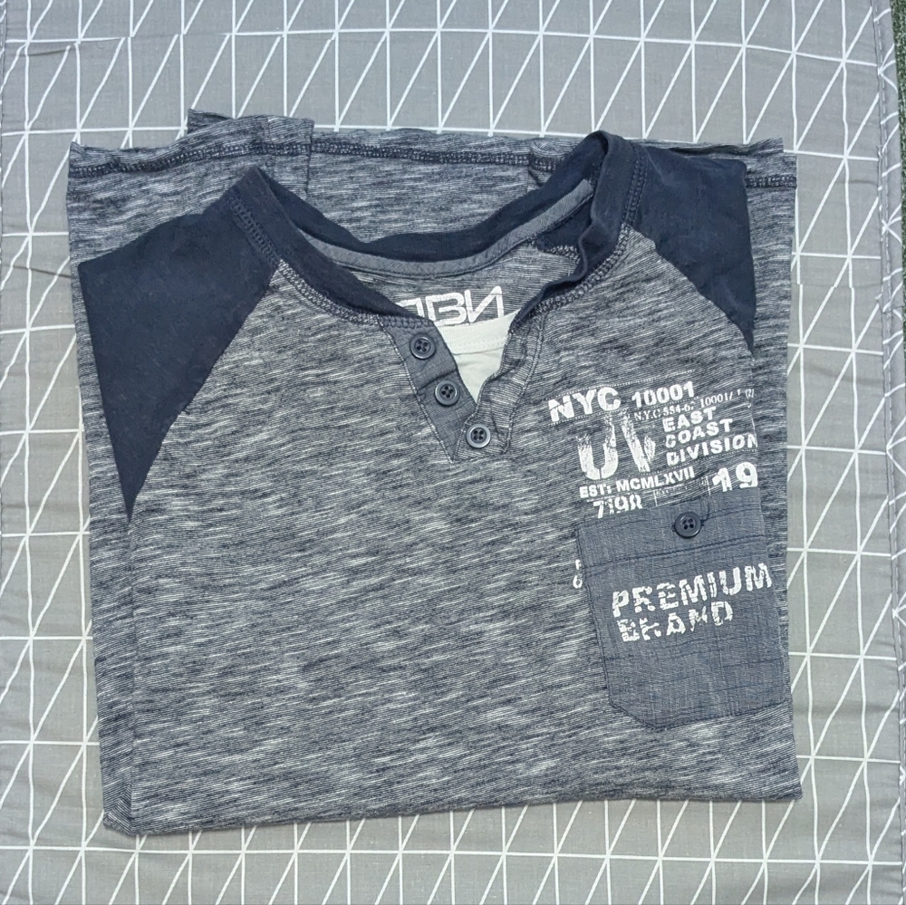 Urban Rags Blue and Gray Graphic Men's Pocket T-shirt